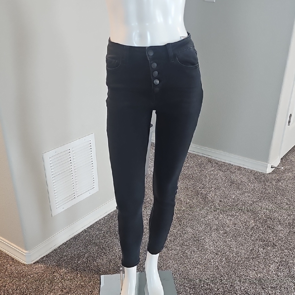 Buckle Jenas Mid Rise High Ankle Black Skinny Jeans